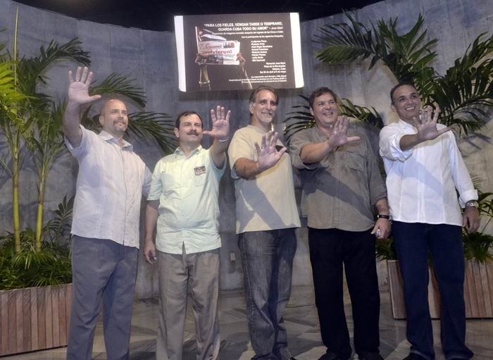 Al acto de inauguración asistieron René González, Fernando González, Antonio Guerrero, Ramón Labañino, y Gerardo Hernández. Foto: Abel Rojas Barallobre